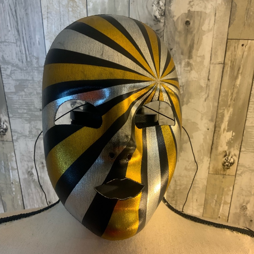 Gold and Silver Striped Mask. OS